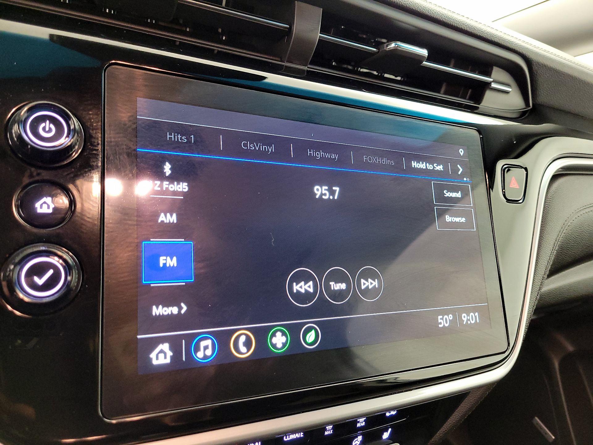 Thumbnail: 2023 Chevrolet Bolt EV - 15