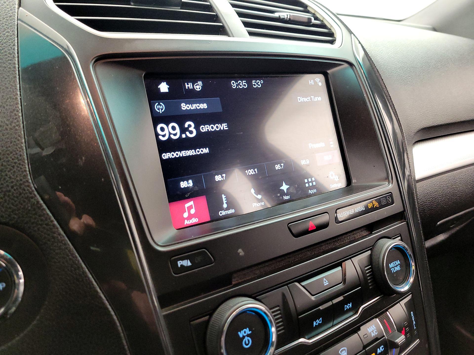 Thumbnail: 2017 Ford Explorer - 16