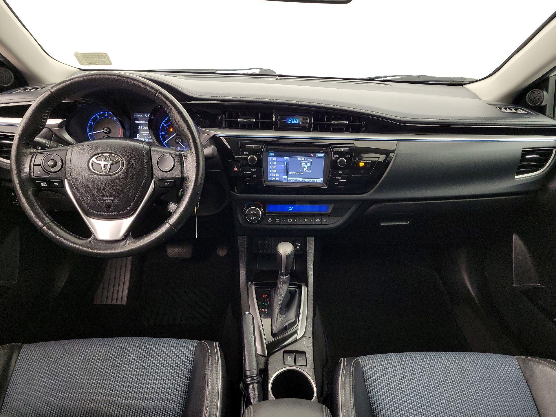 Thumbnail: 2015 Toyota Corolla - 9