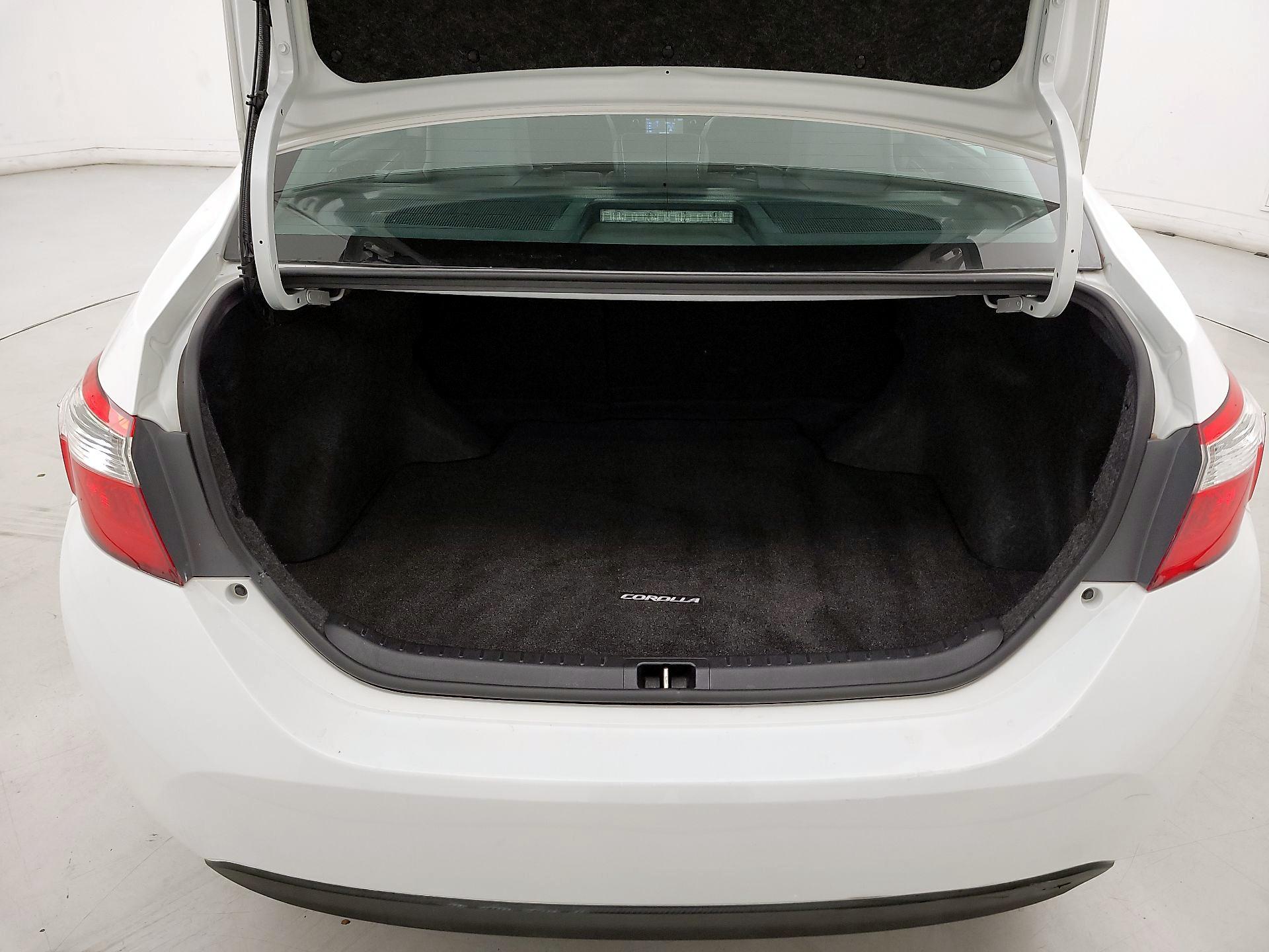 Thumbnail: 2015 Toyota Corolla - 20