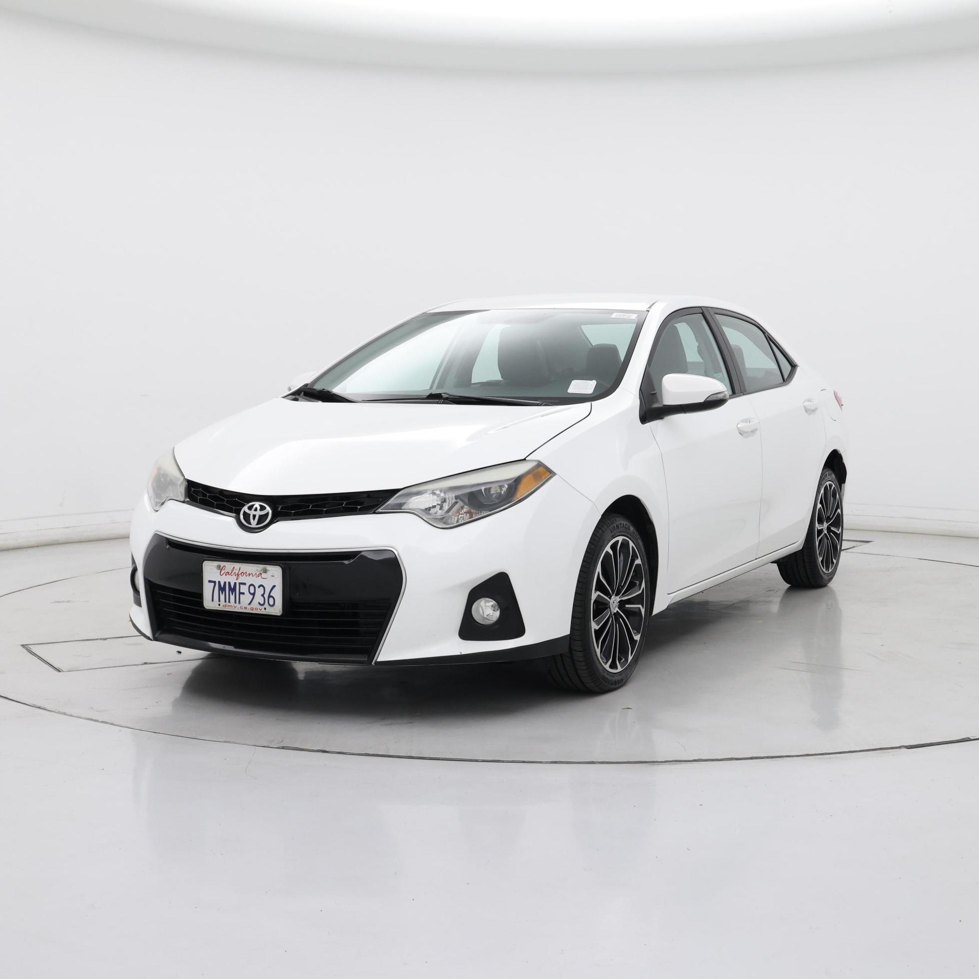 Thumbnail: 2015 Toyota Corolla - 4