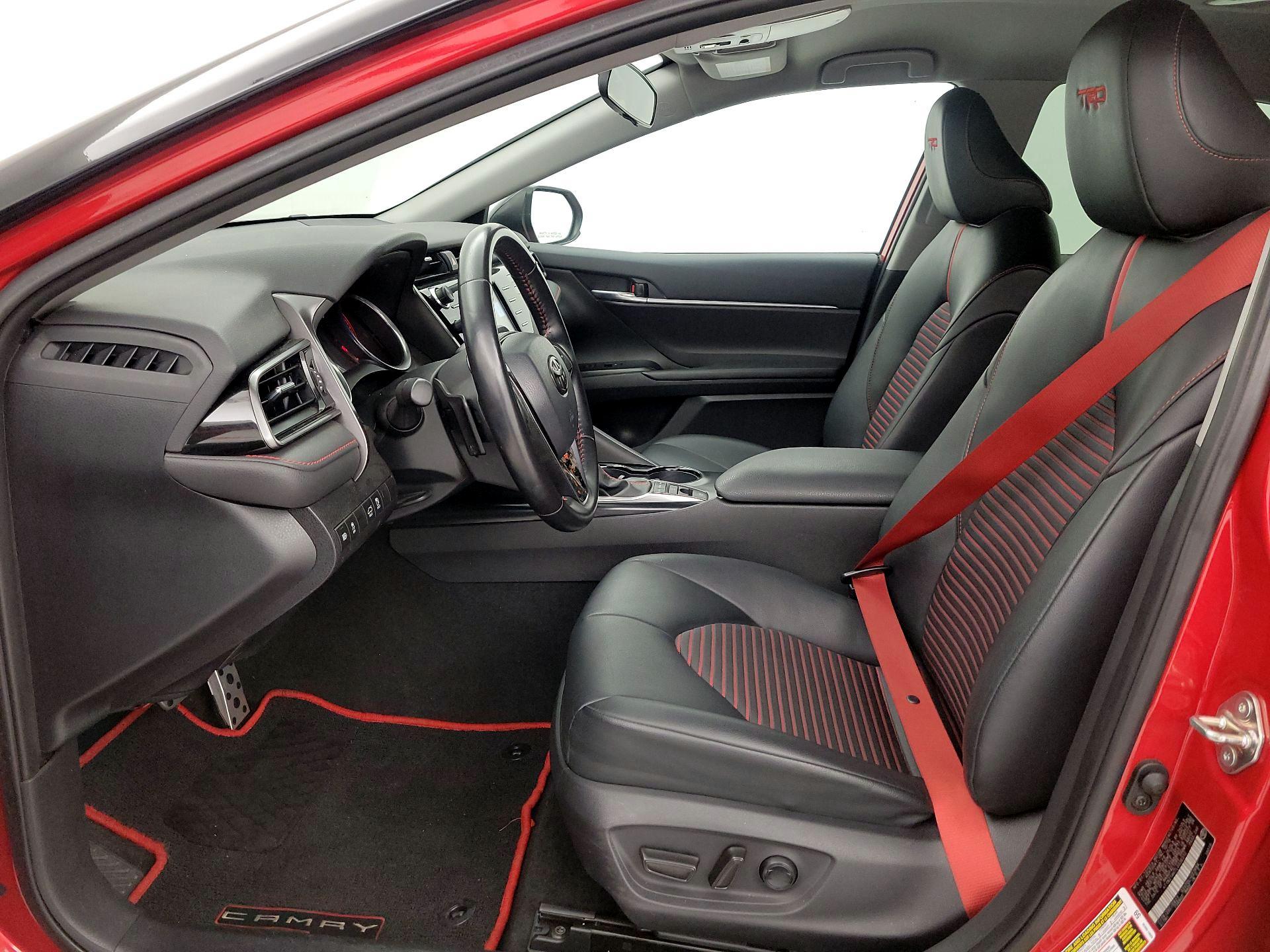 Thumbnail: 2020 Toyota Camry - 11