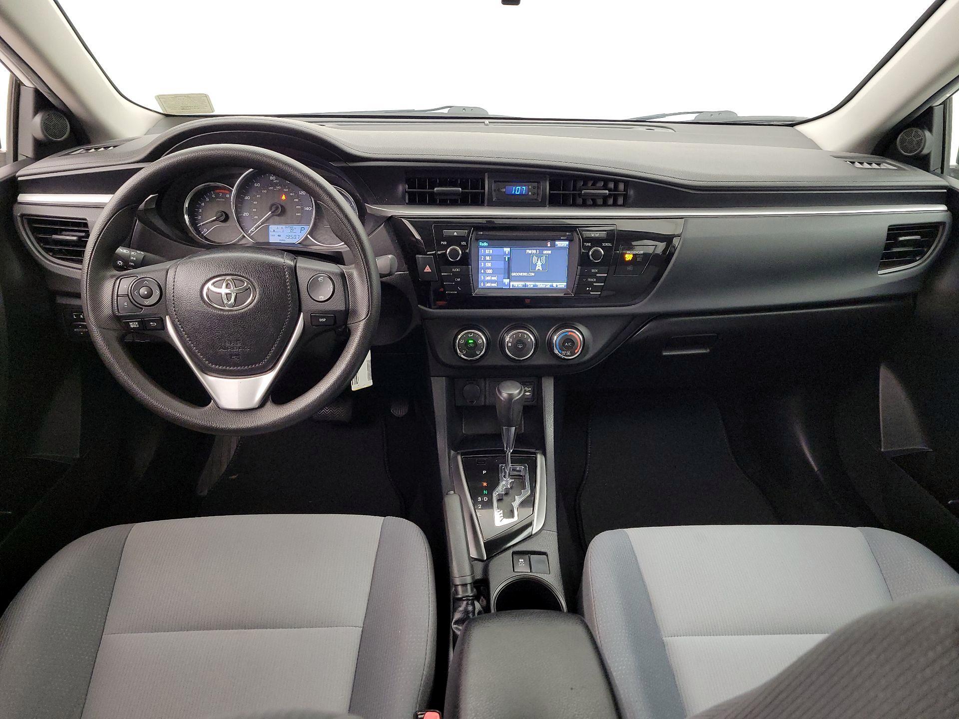 Thumbnail: 2016 Toyota Corolla - 9