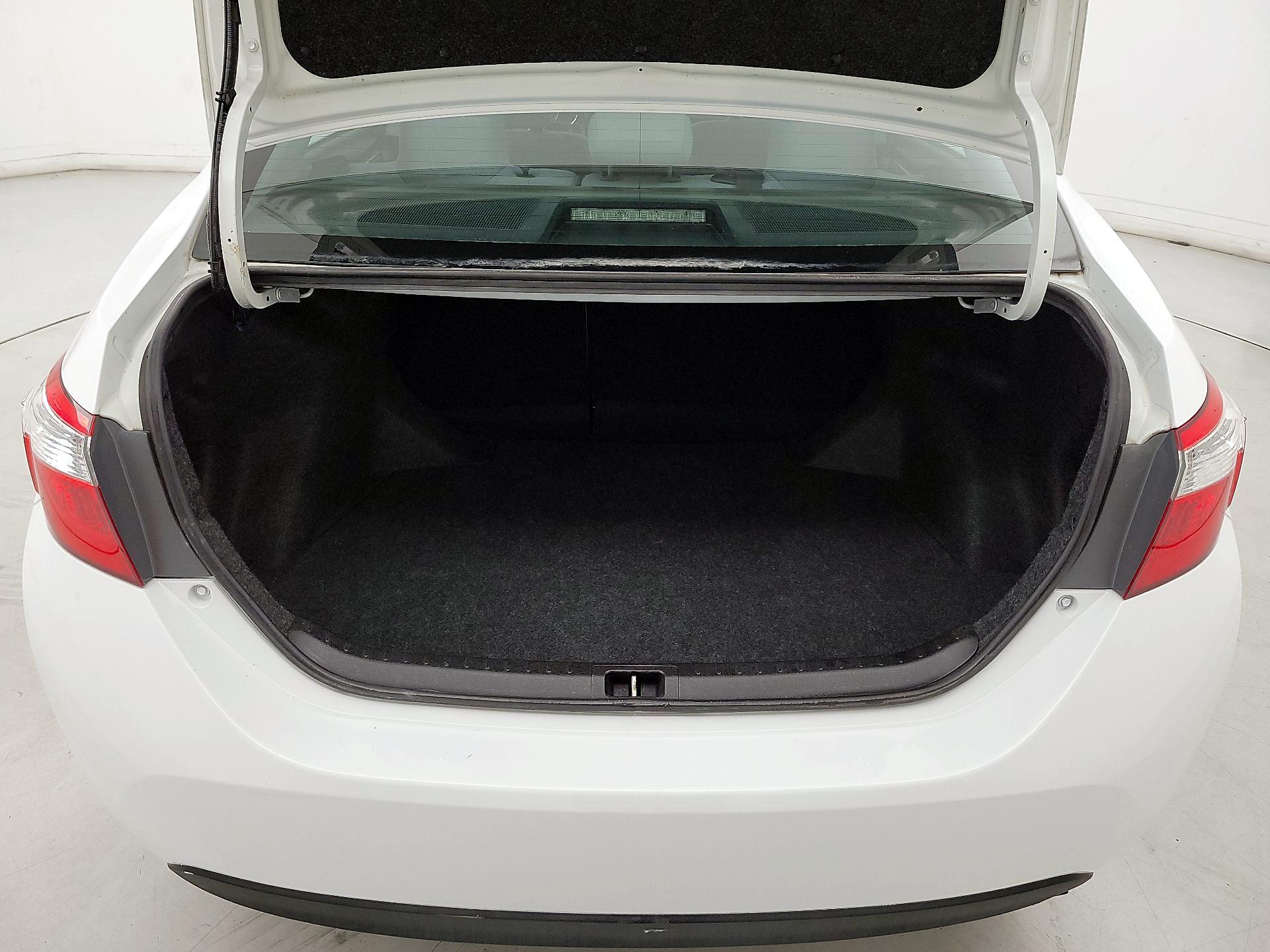 Thumbnail: 2016 Toyota Corolla - 19