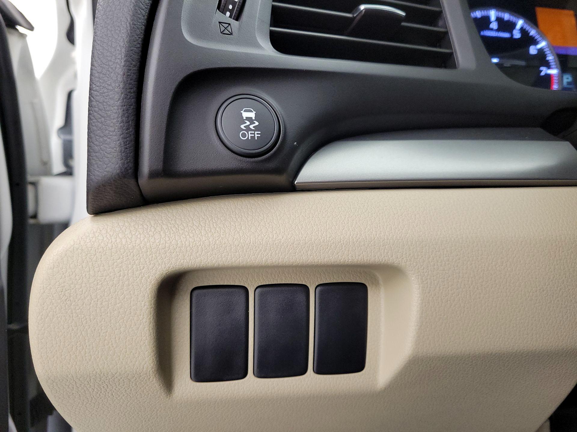 Thumbnail: 2018 Acura ILX - 13