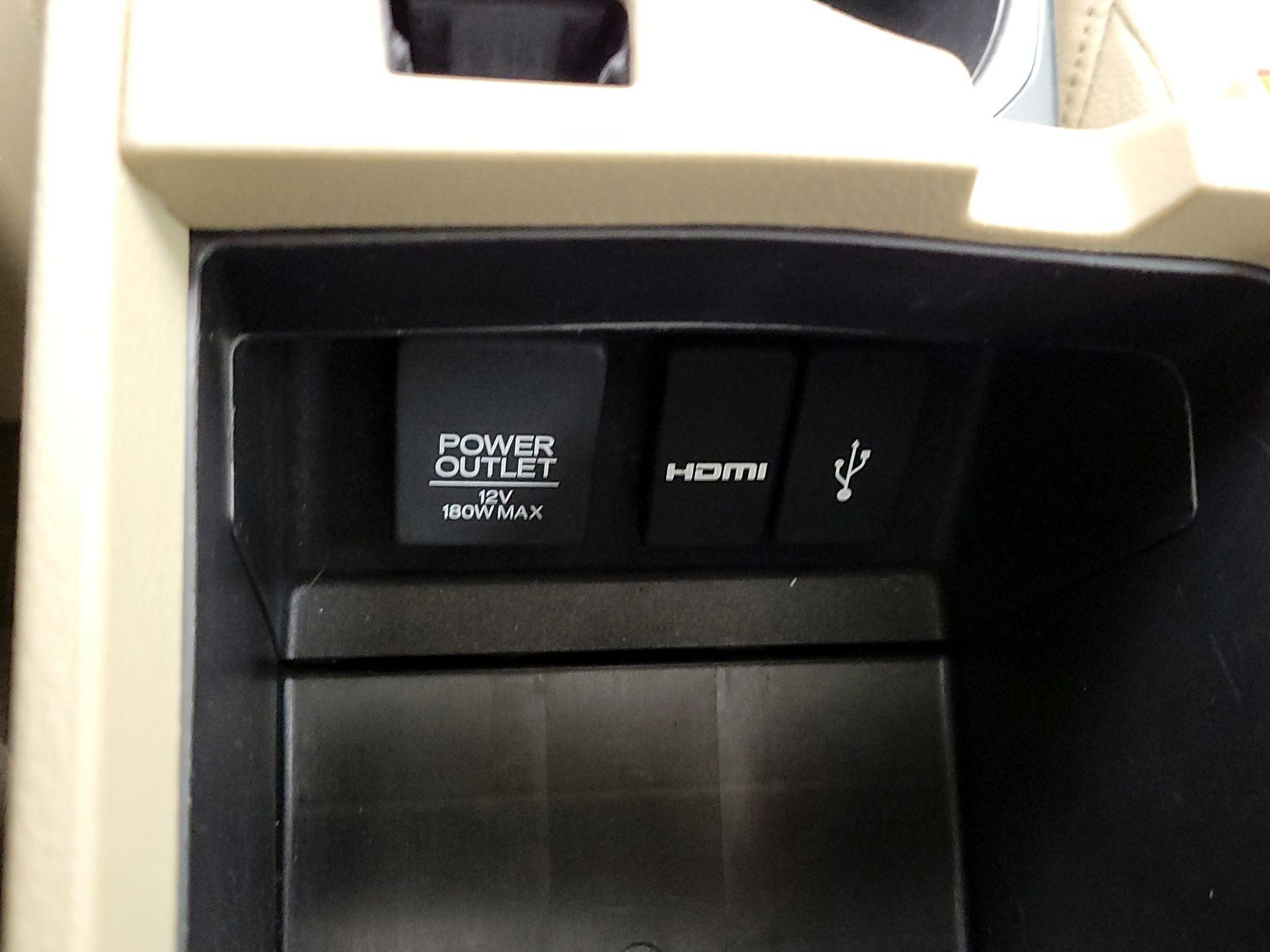 Thumbnail: 2018 Acura ILX - 18