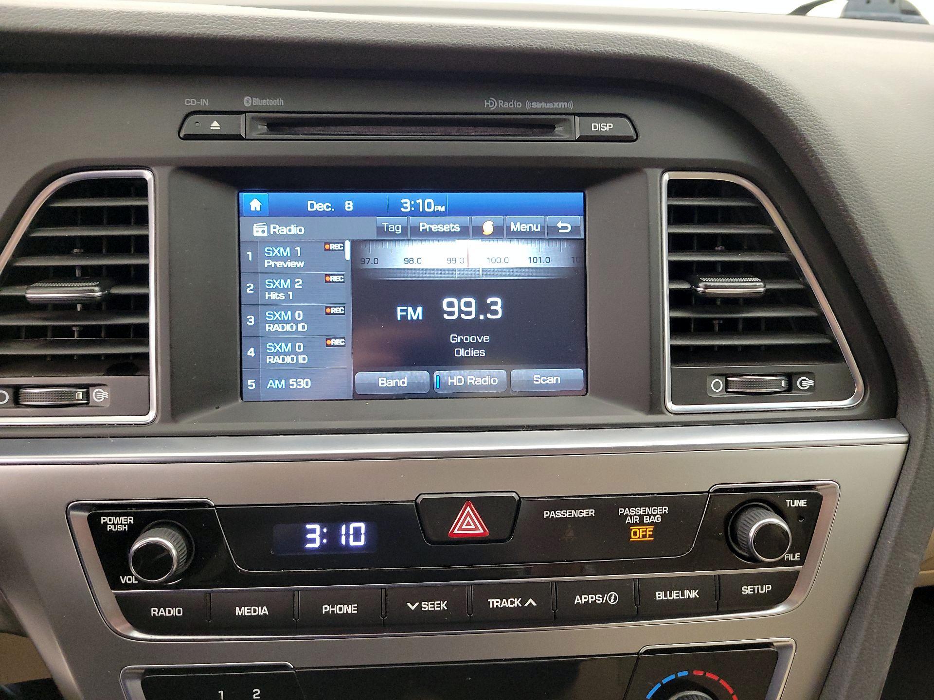 Thumbnail: 2017 Hyundai Sonata - 15