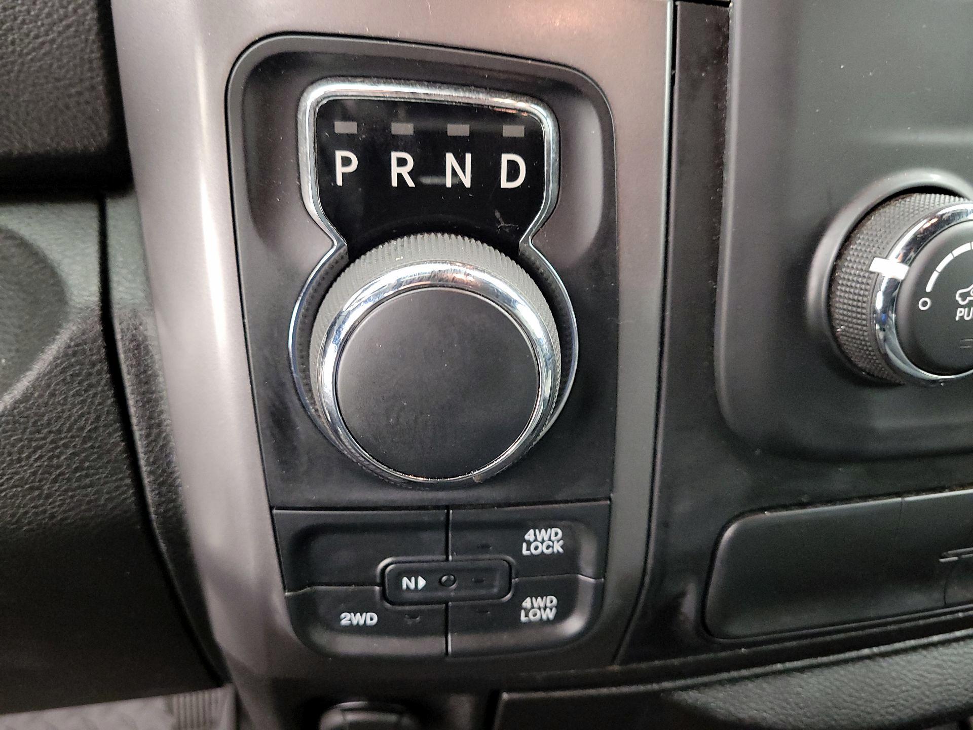 Thumbnail: 2021 RAM 1500 Classic - 17