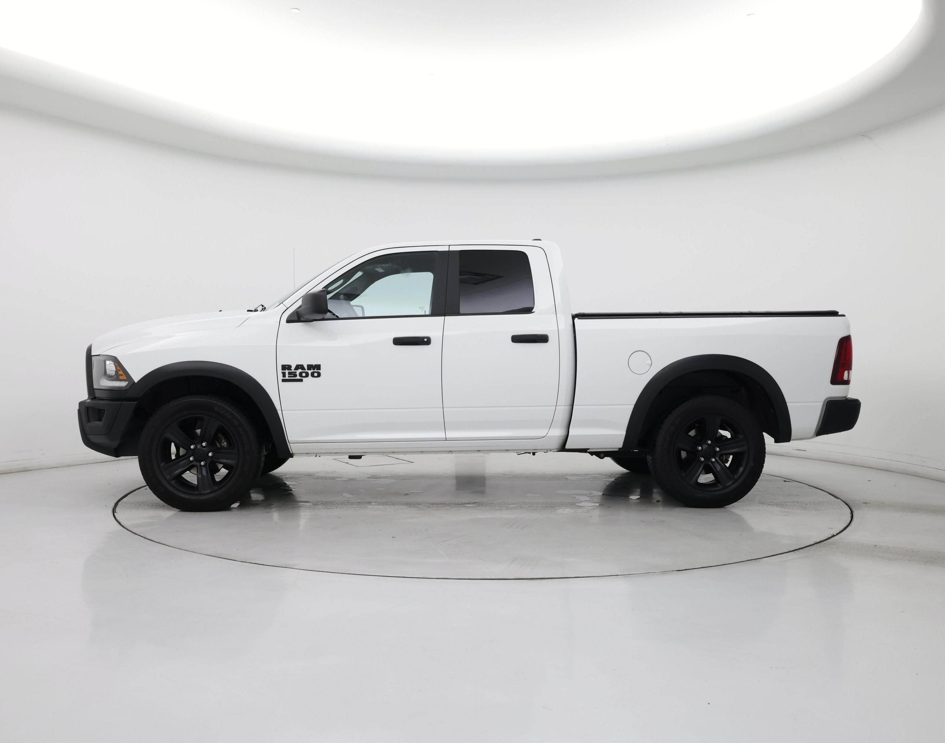 Thumbnail: 2021 RAM 1500 Classic - 3