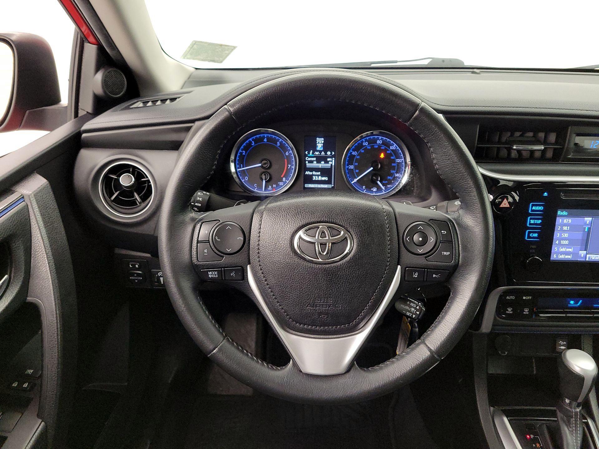 Thumbnail: 2019 Toyota Corolla - 10