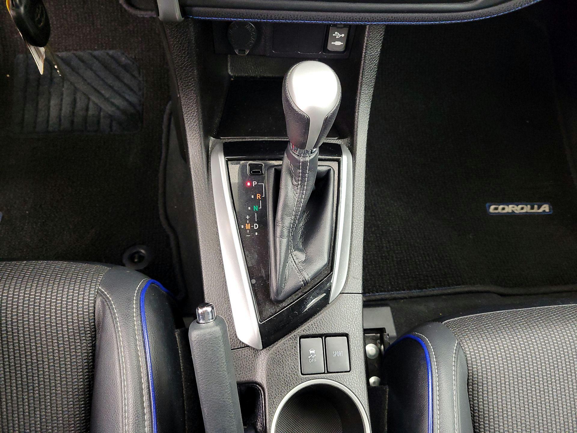 Thumbnail: 2019 Toyota Corolla - 17