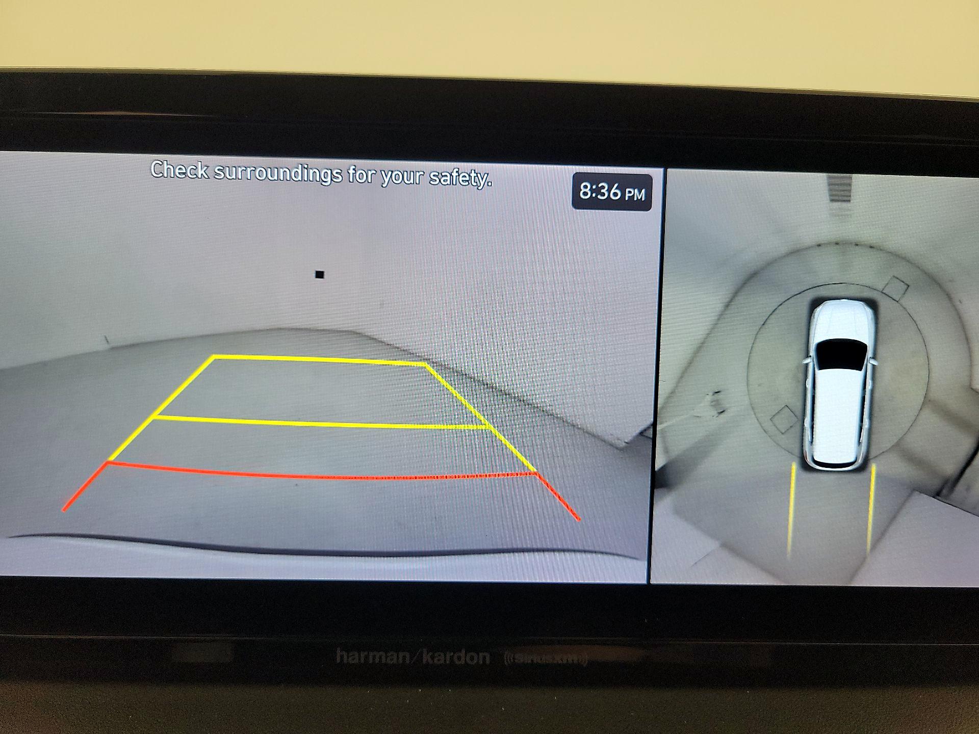 Thumbnail: 2022 Hyundai Santa Fe - 15