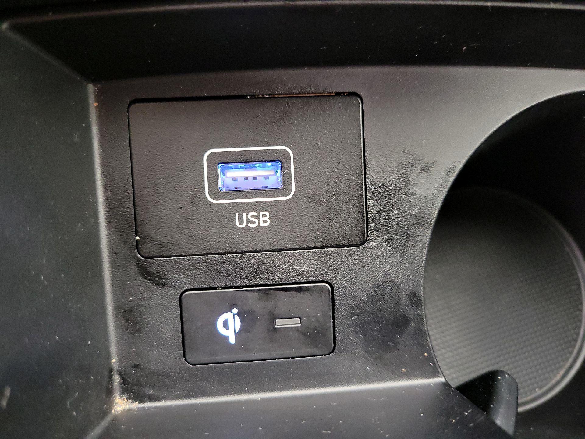 Thumbnail: 2022 Hyundai Santa Fe - 19