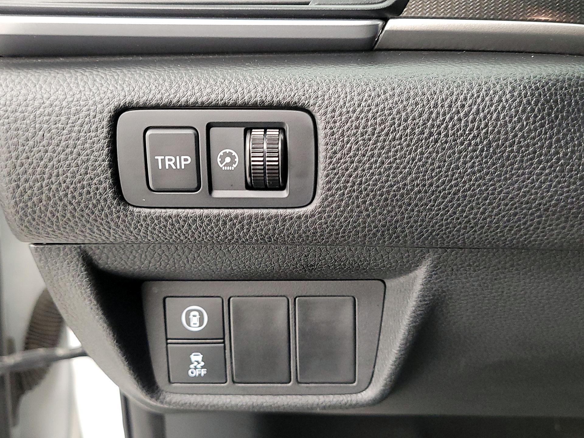 Thumbnail: 2018 Honda Accord - 13