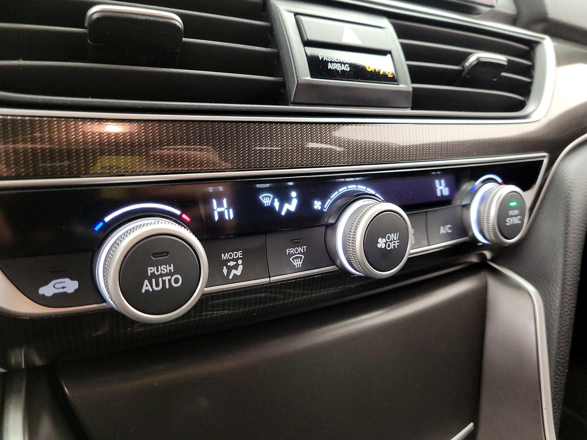 Thumbnail: 2018 Honda Accord - 16