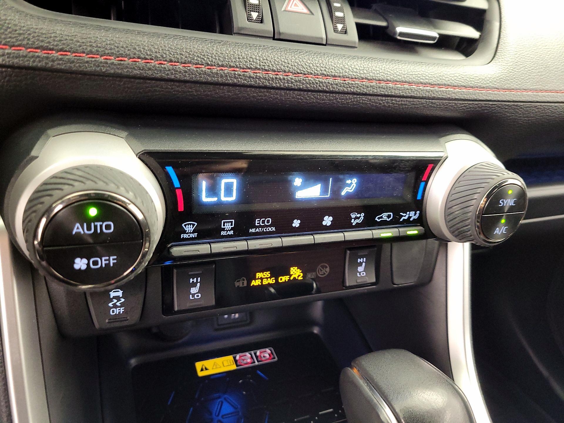 Thumbnail: 2023 Toyota RAV4 - 16