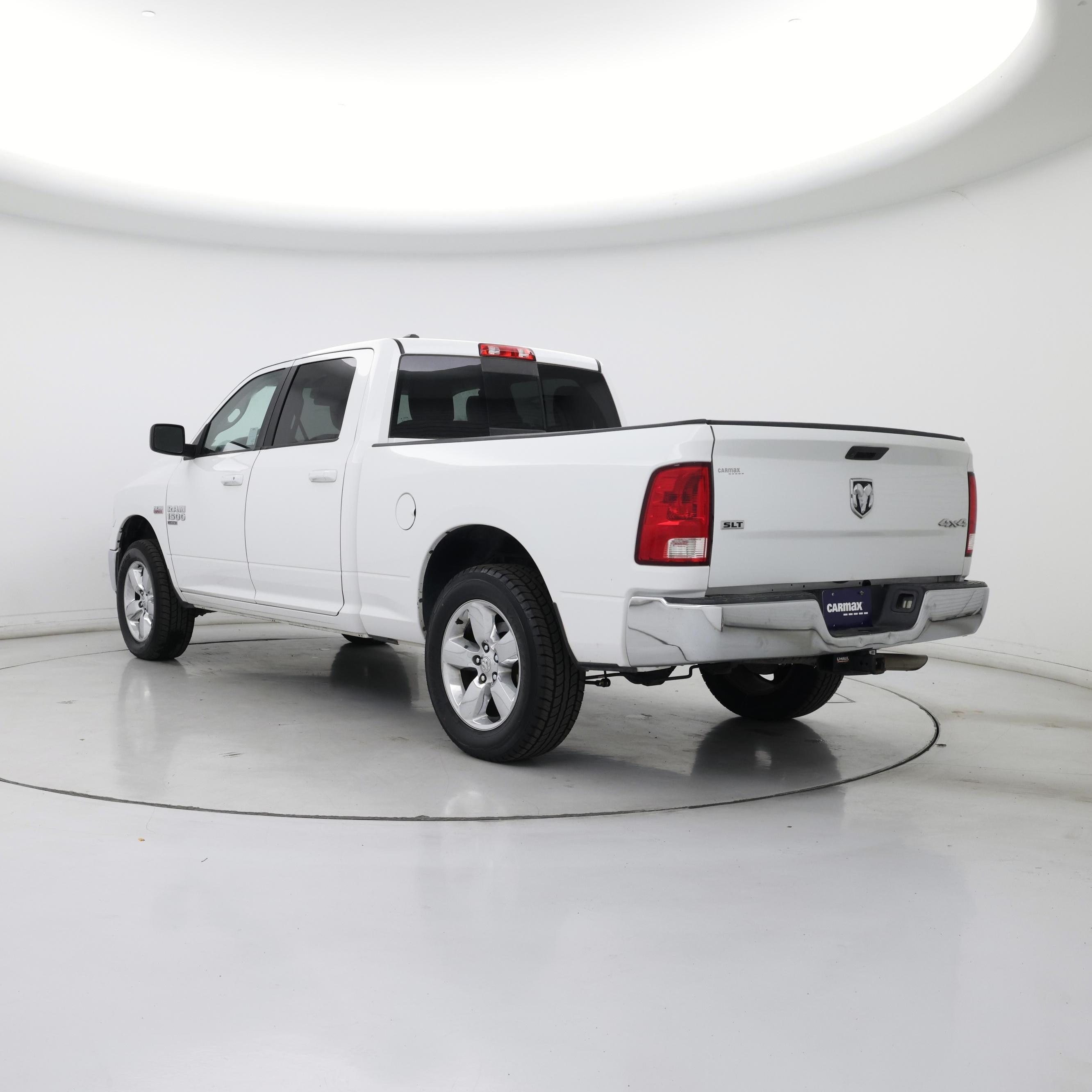 Thumbnail: 2019 RAM 1500 Classic - 2