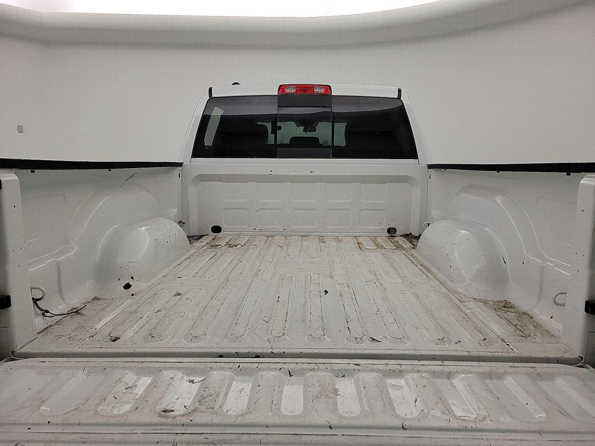 Thumbnail: 2019 RAM 1500 Classic - 20