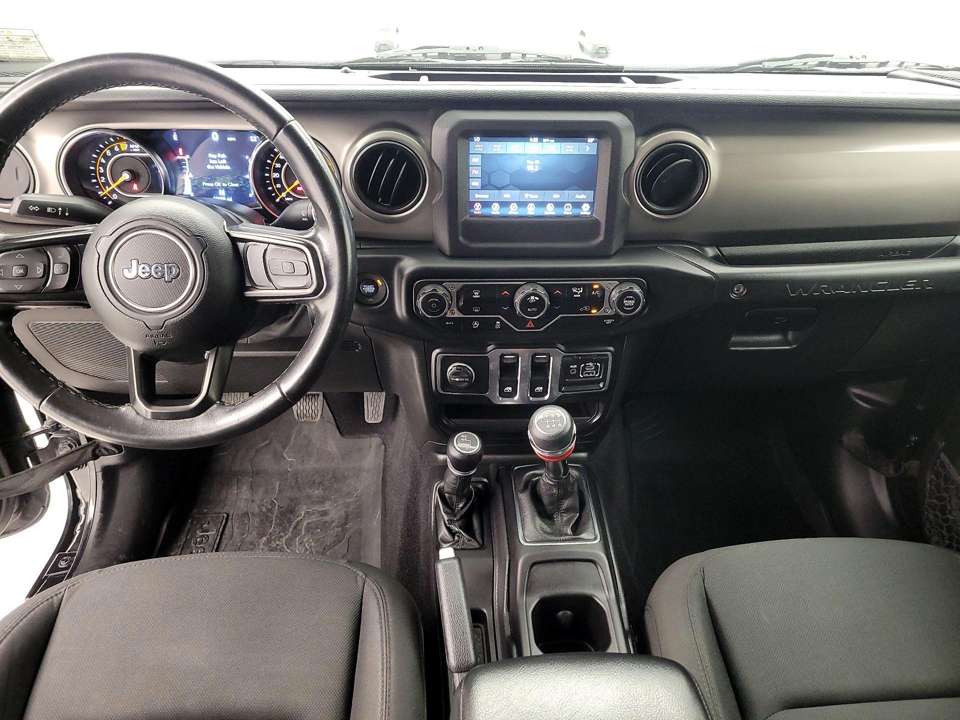 Thumbnail: 2021 Jeep Wrangler - 9