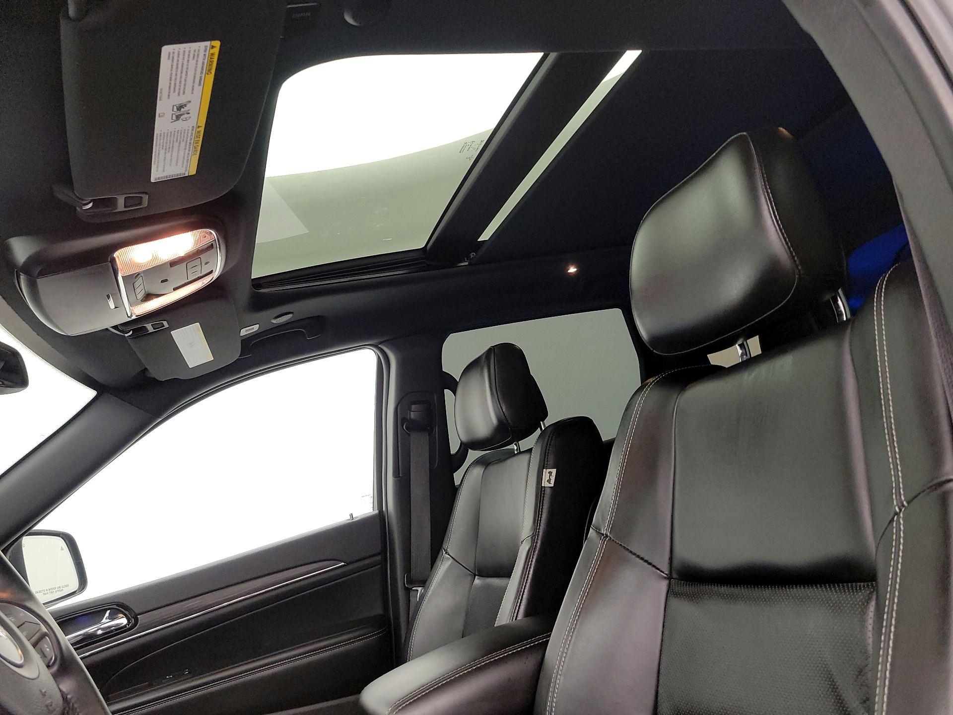 Thumbnail: 2021 Jeep Grand Cherokee - 20