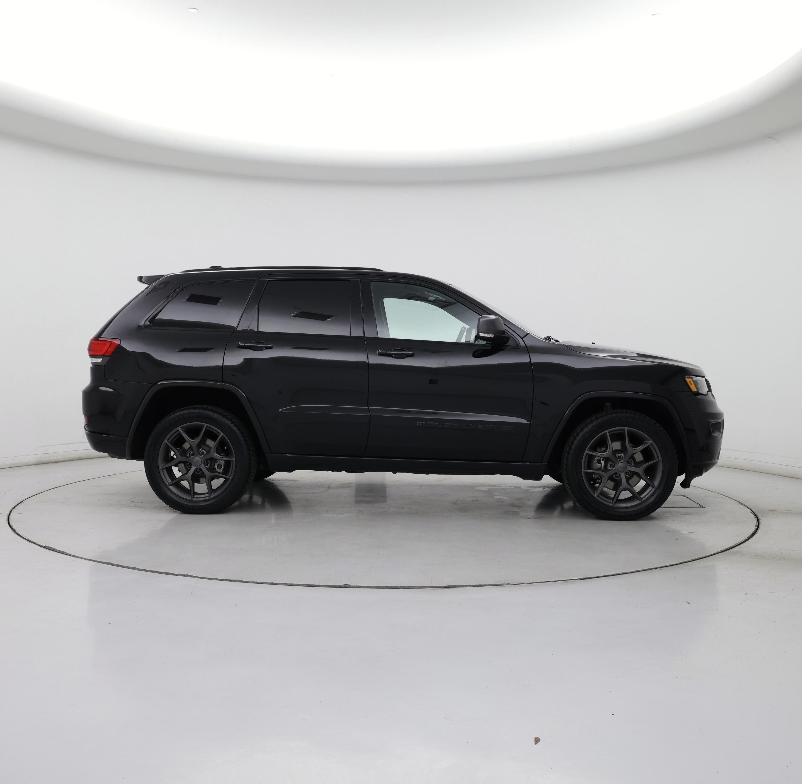 Thumbnail: 2021 Jeep Grand Cherokee - 7