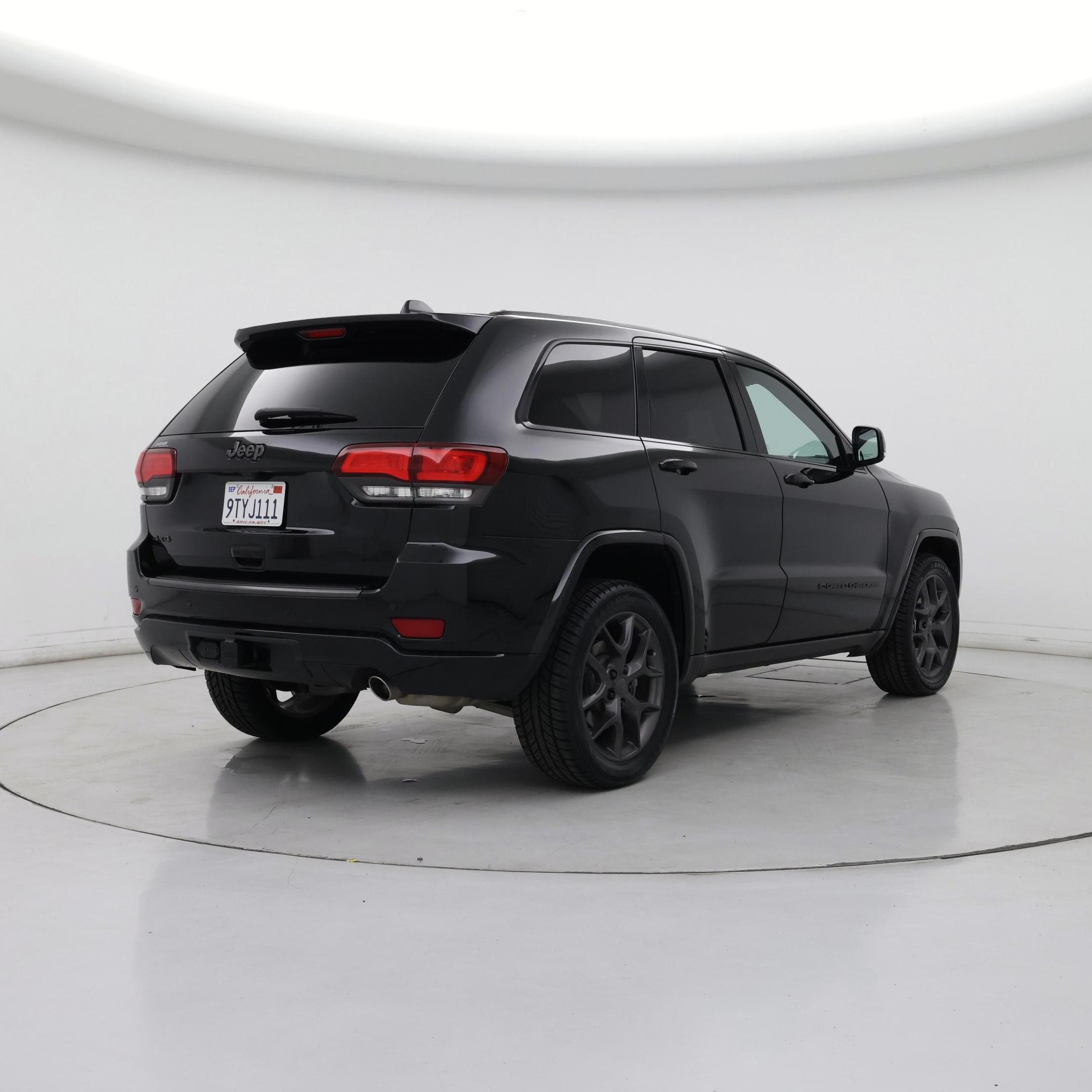 Thumbnail: 2021 Jeep Grand Cherokee - 8