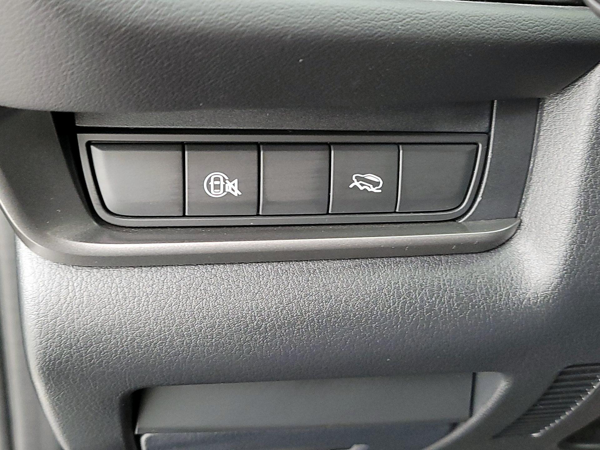 Thumbnail: 2025 Mazda CX-30 - 13