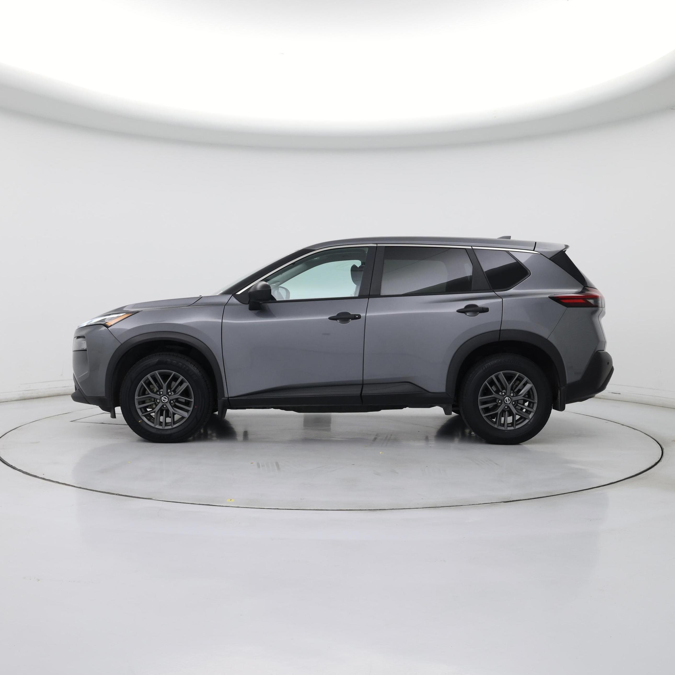 Thumbnail: 2021 Nissan Rogue - 3