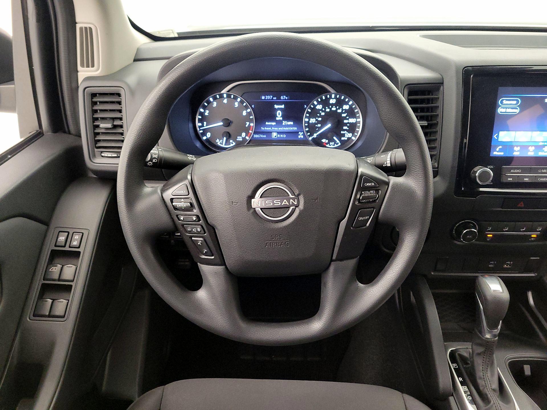 Thumbnail: 2022 Nissan Frontier - 10