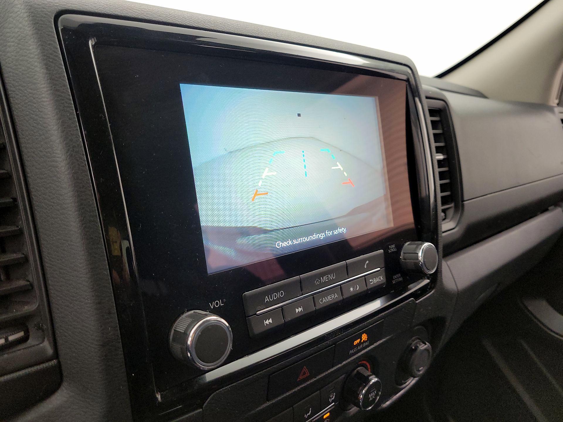 Thumbnail: 2022 Nissan Frontier - 14