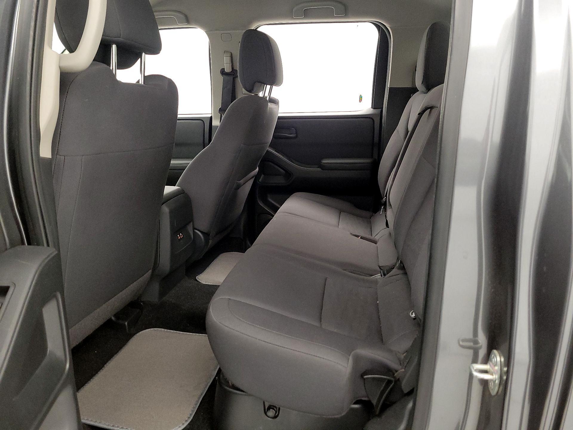 Thumbnail: 2022 Nissan Frontier - 19