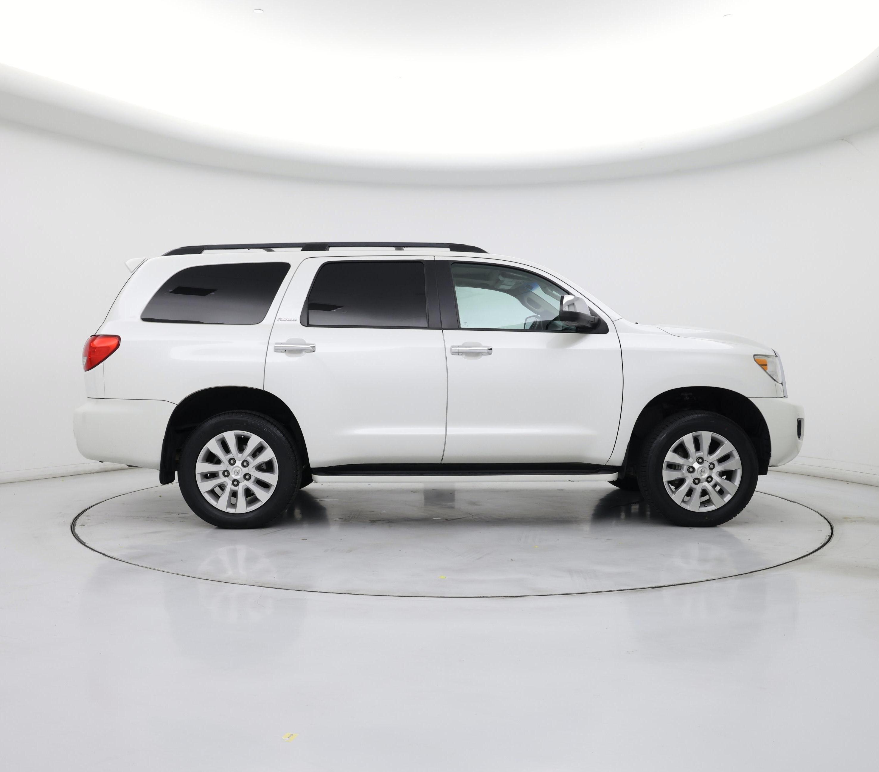 Thumbnail: 2017 Toyota Sequoia - 7