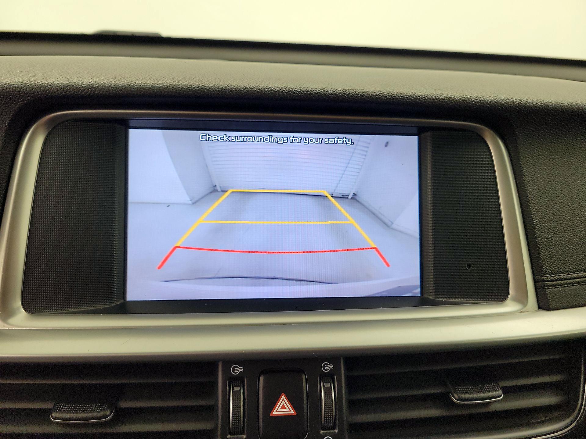 Thumbnail: 2019 Kia Optima - 14