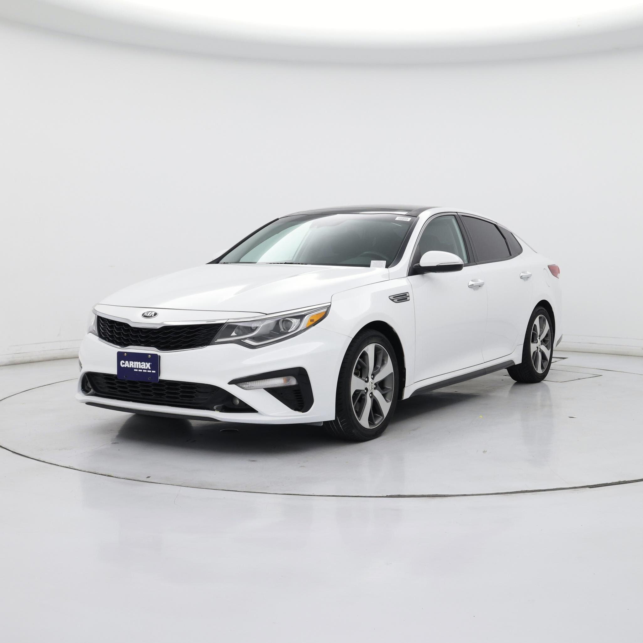 Thumbnail: 2019 Kia Optima - 4