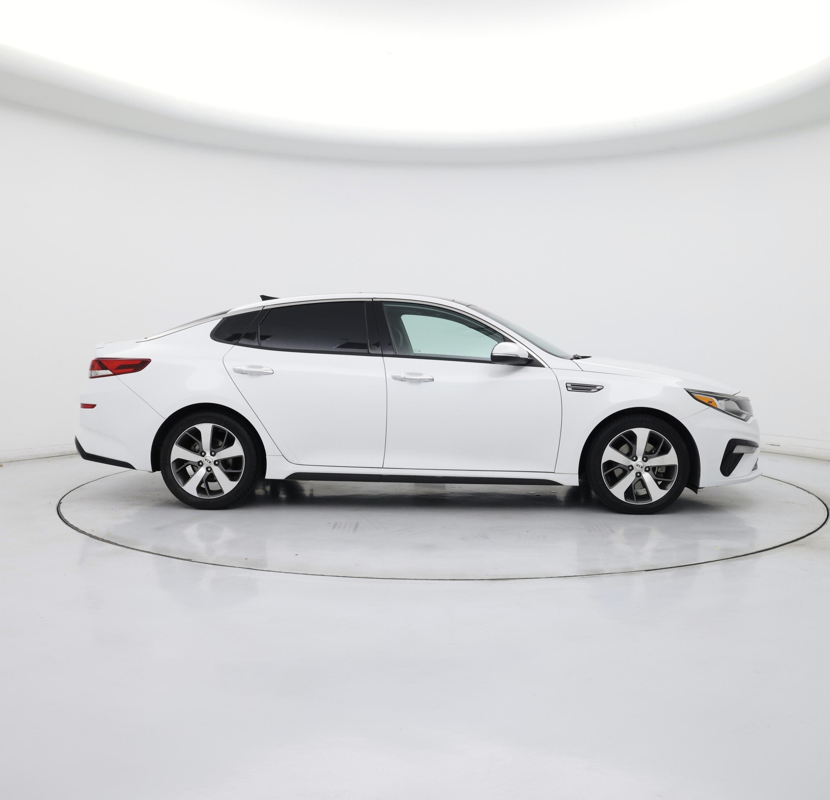 Thumbnail: 2019 Kia Optima - 7