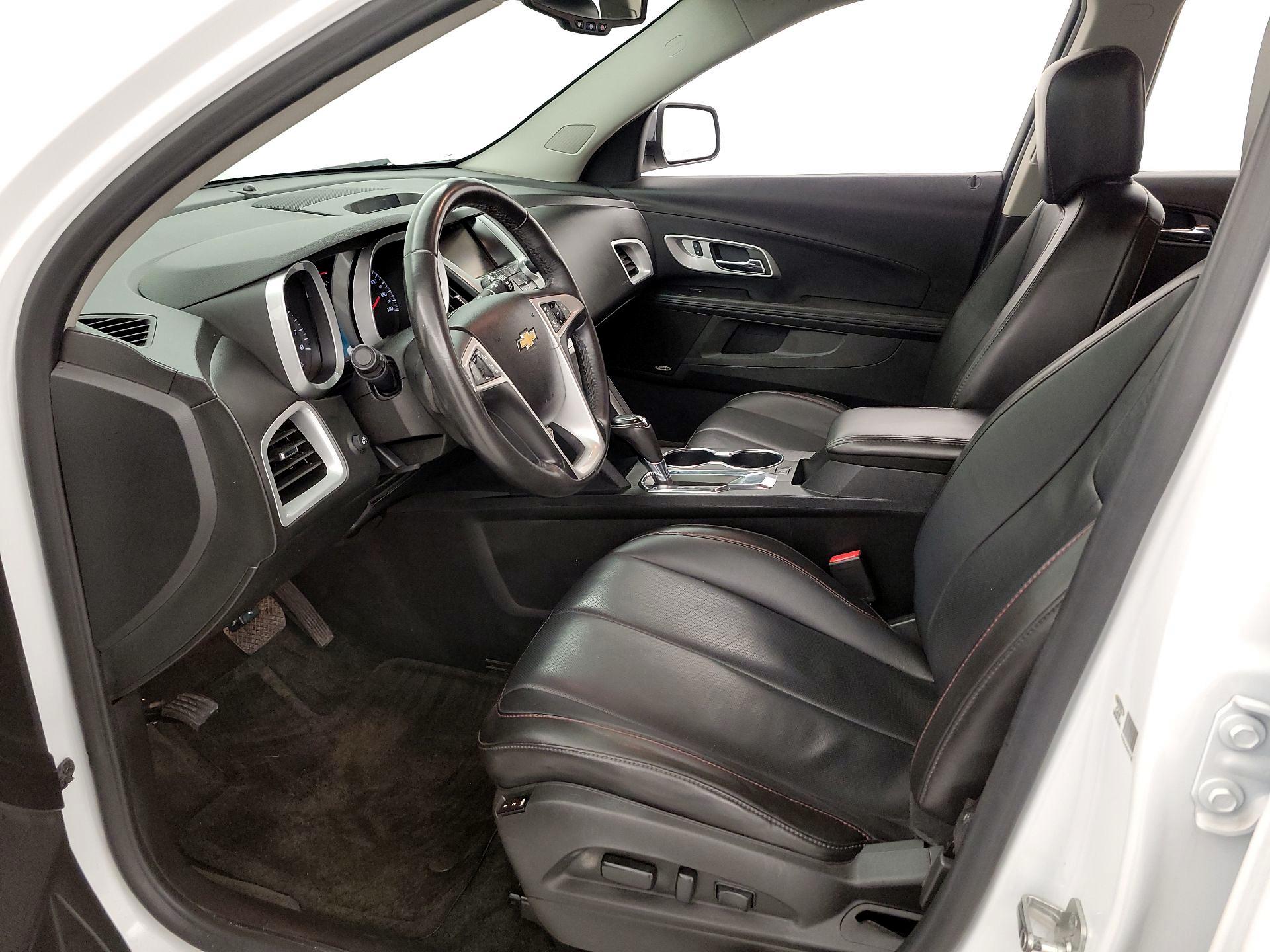 Thumbnail: 2017 Chevrolet Equinox - 11