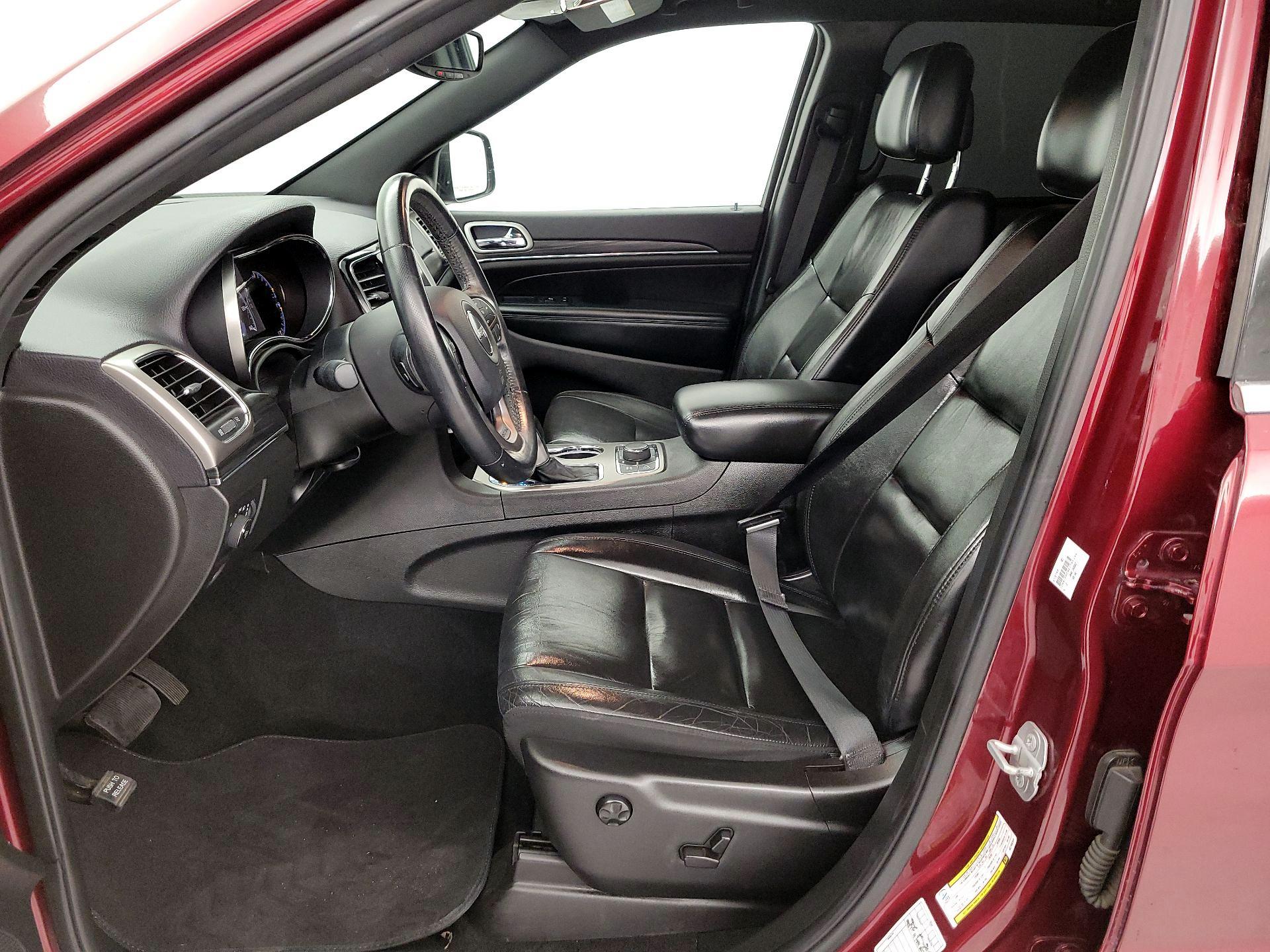 Thumbnail: 2019 Jeep Grand Cherokee - 11