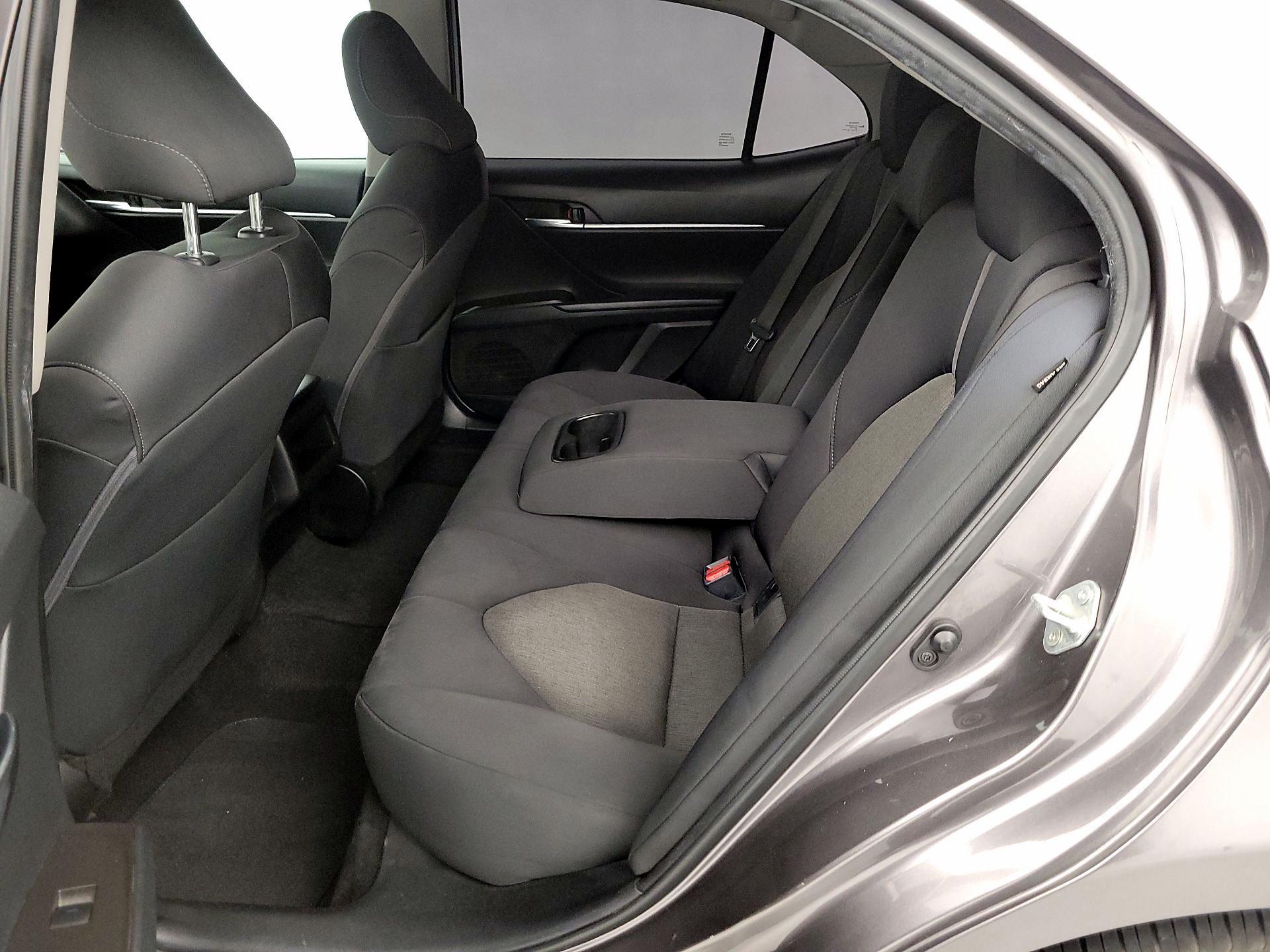 Thumbnail: 2022 Toyota Camry - 20