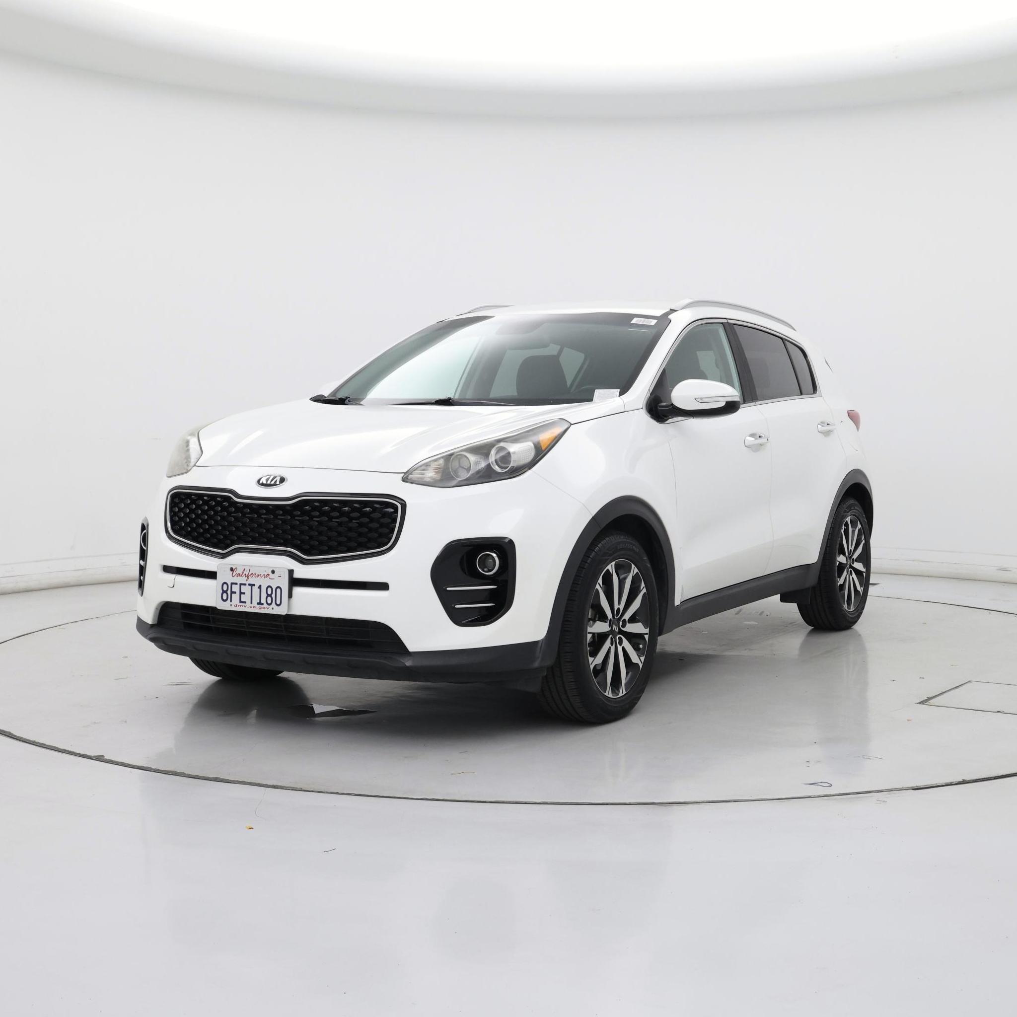 Thumbnail: 2019 Kia Sportage - 4
