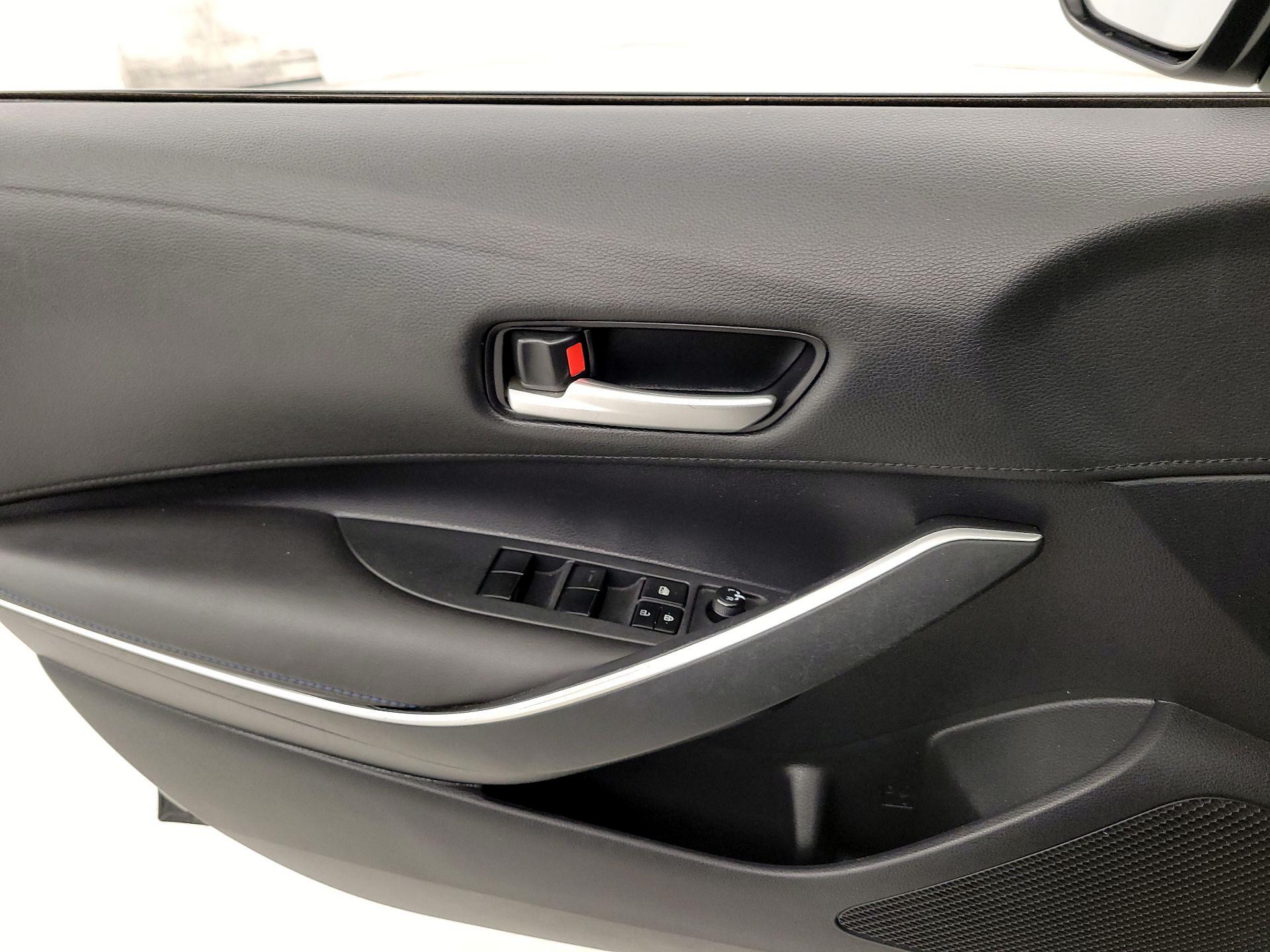 Thumbnail: 2020 Toyota Corolla - 12