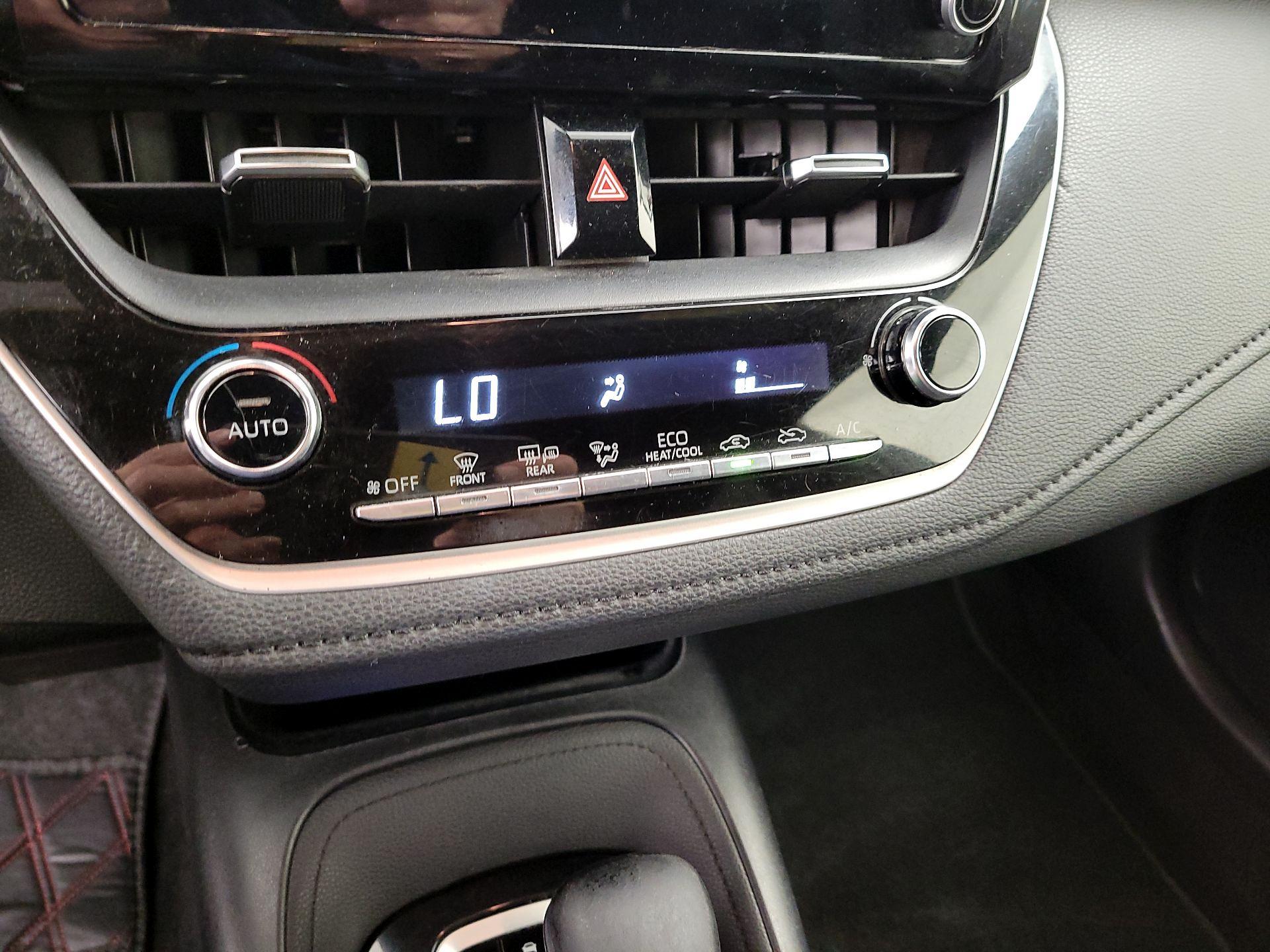 Thumbnail: 2020 Toyota Corolla - 16