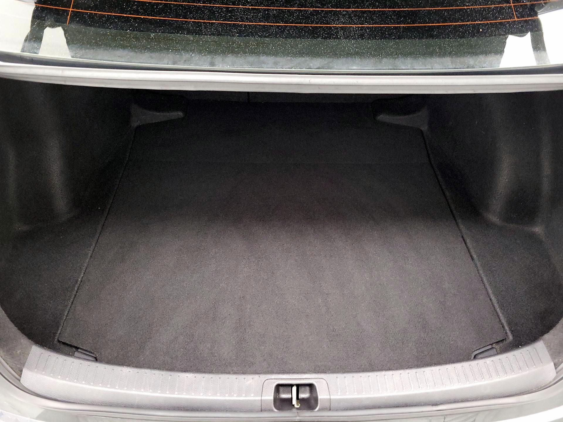 Thumbnail: 2020 Toyota Corolla - 20