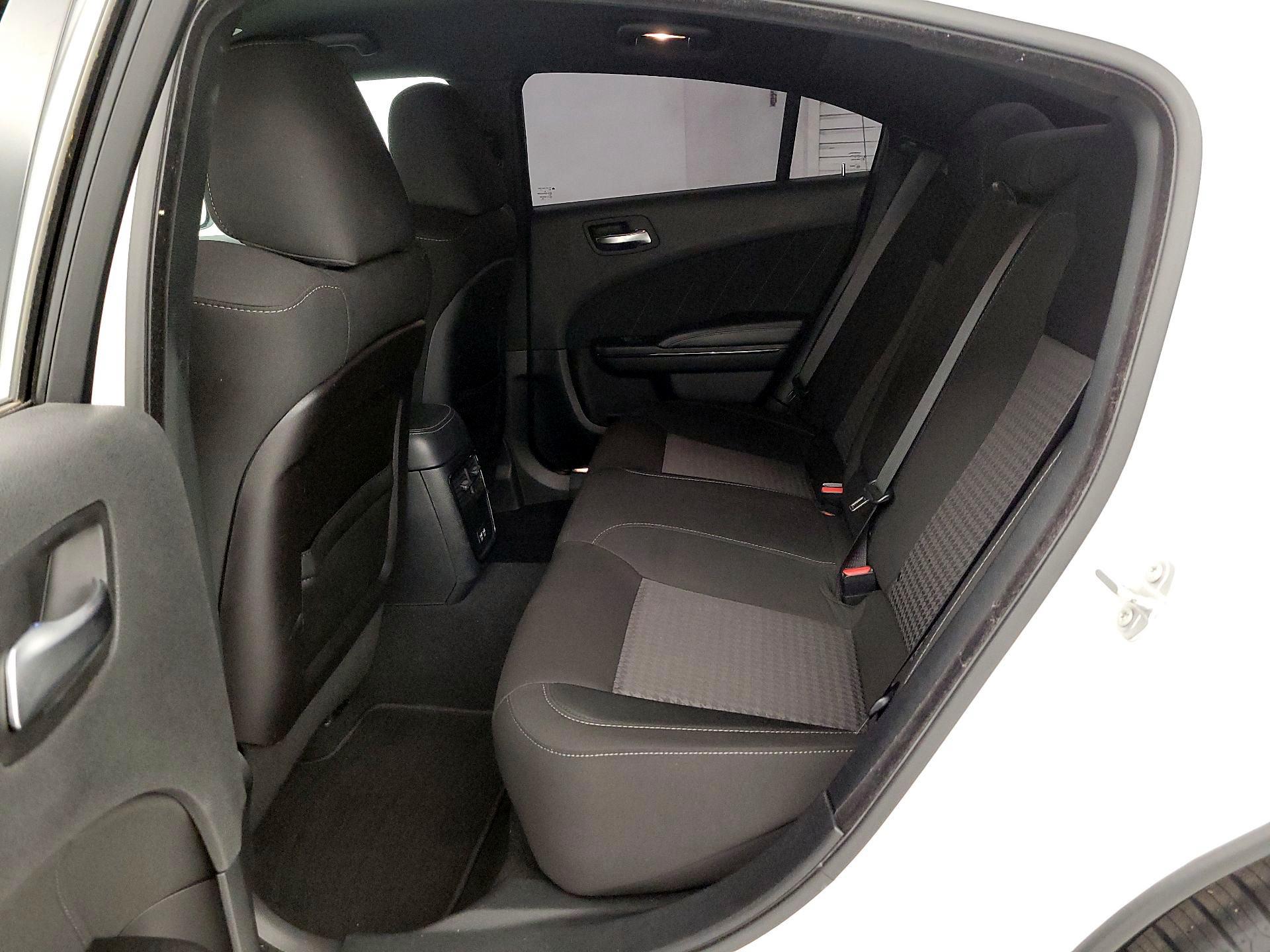 Thumbnail: 2020 Dodge Charger - 19