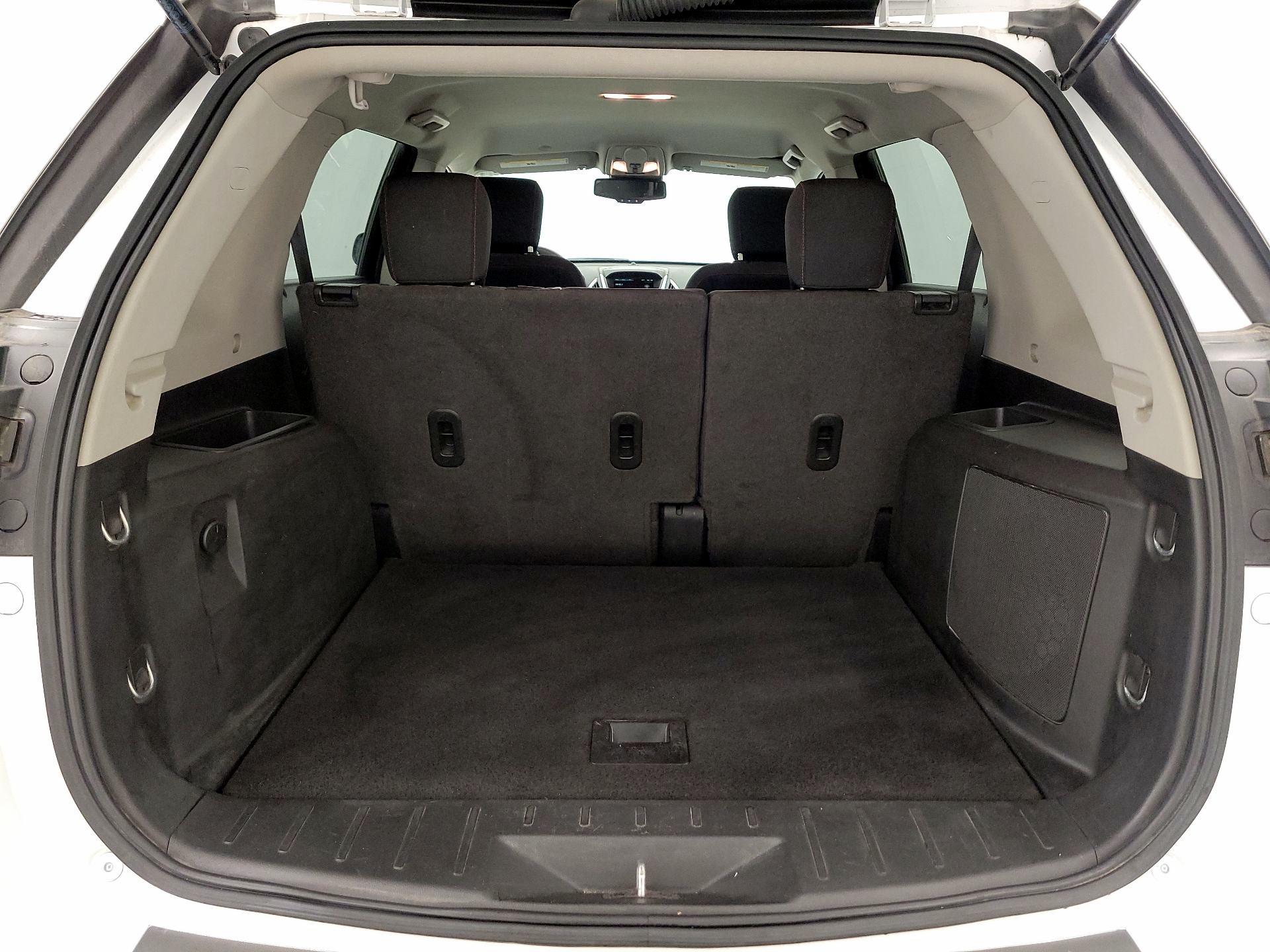 Thumbnail: 2016 GMC Terrain - 19