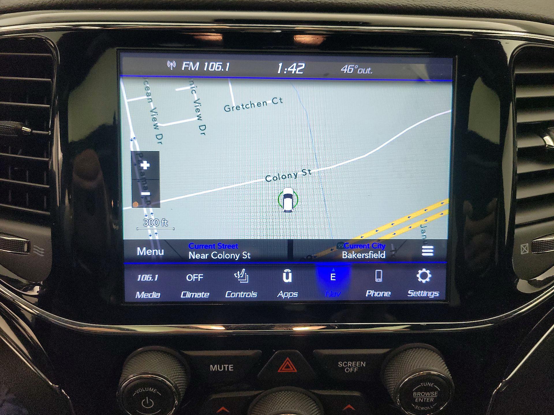 Thumbnail: 2020 Jeep Grand Cherokee - 14