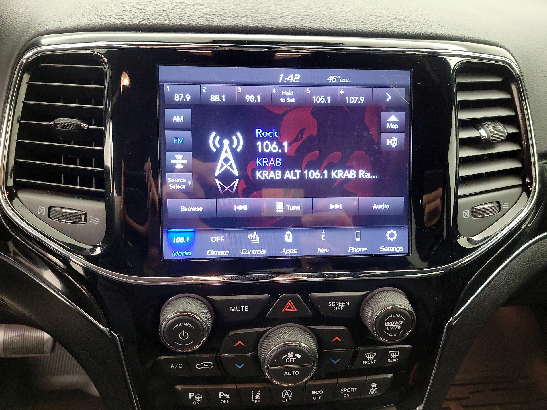 Thumbnail: 2020 Jeep Grand Cherokee - 16