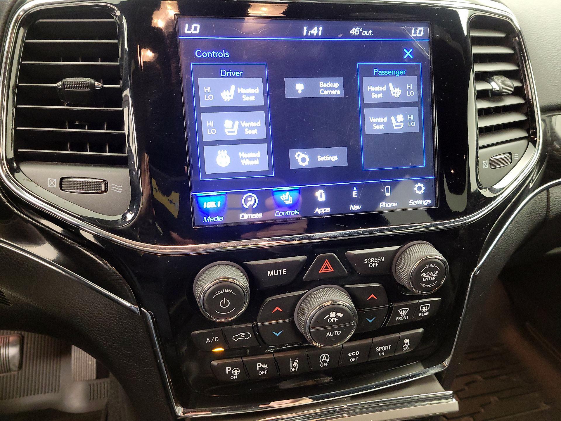 Thumbnail: 2020 Jeep Grand Cherokee - 17