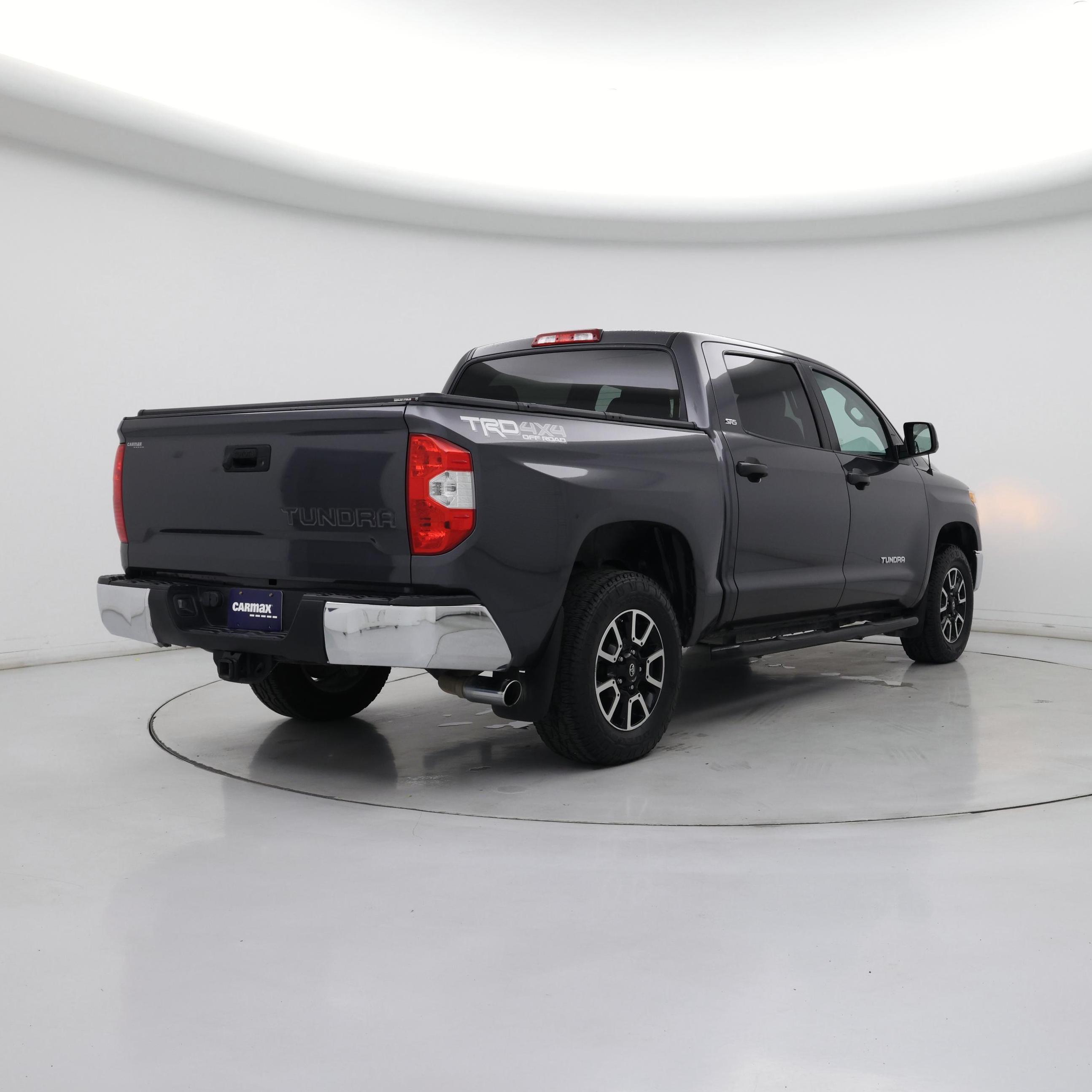 Thumbnail: 2016 Toyota Tundra - 8