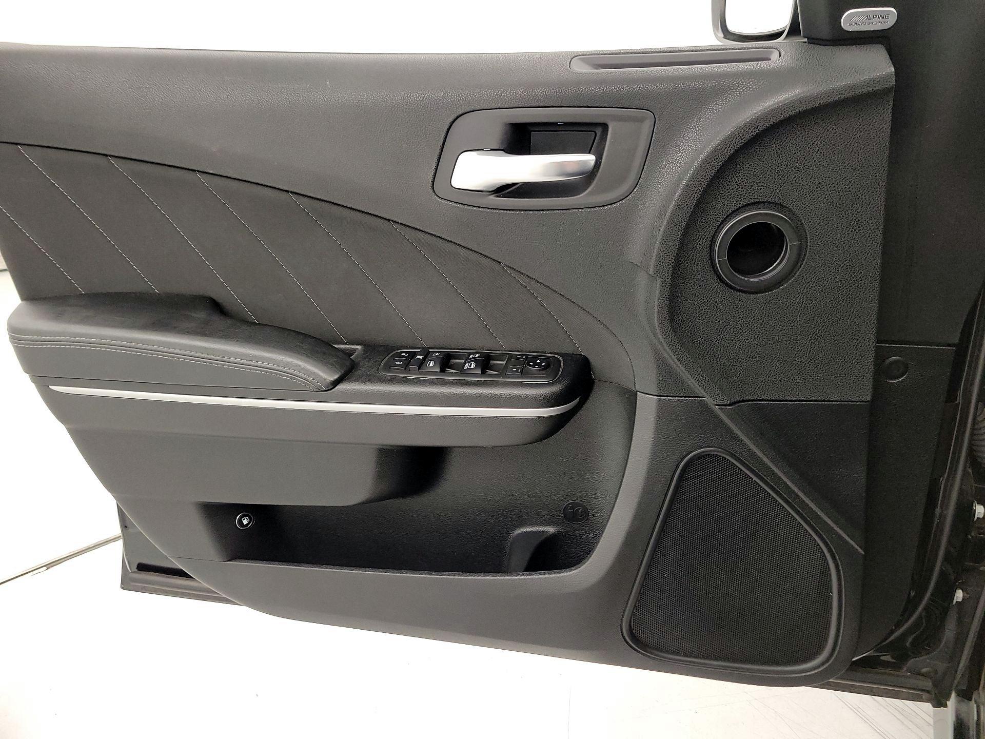 Thumbnail: 2019 Dodge Charger - 12