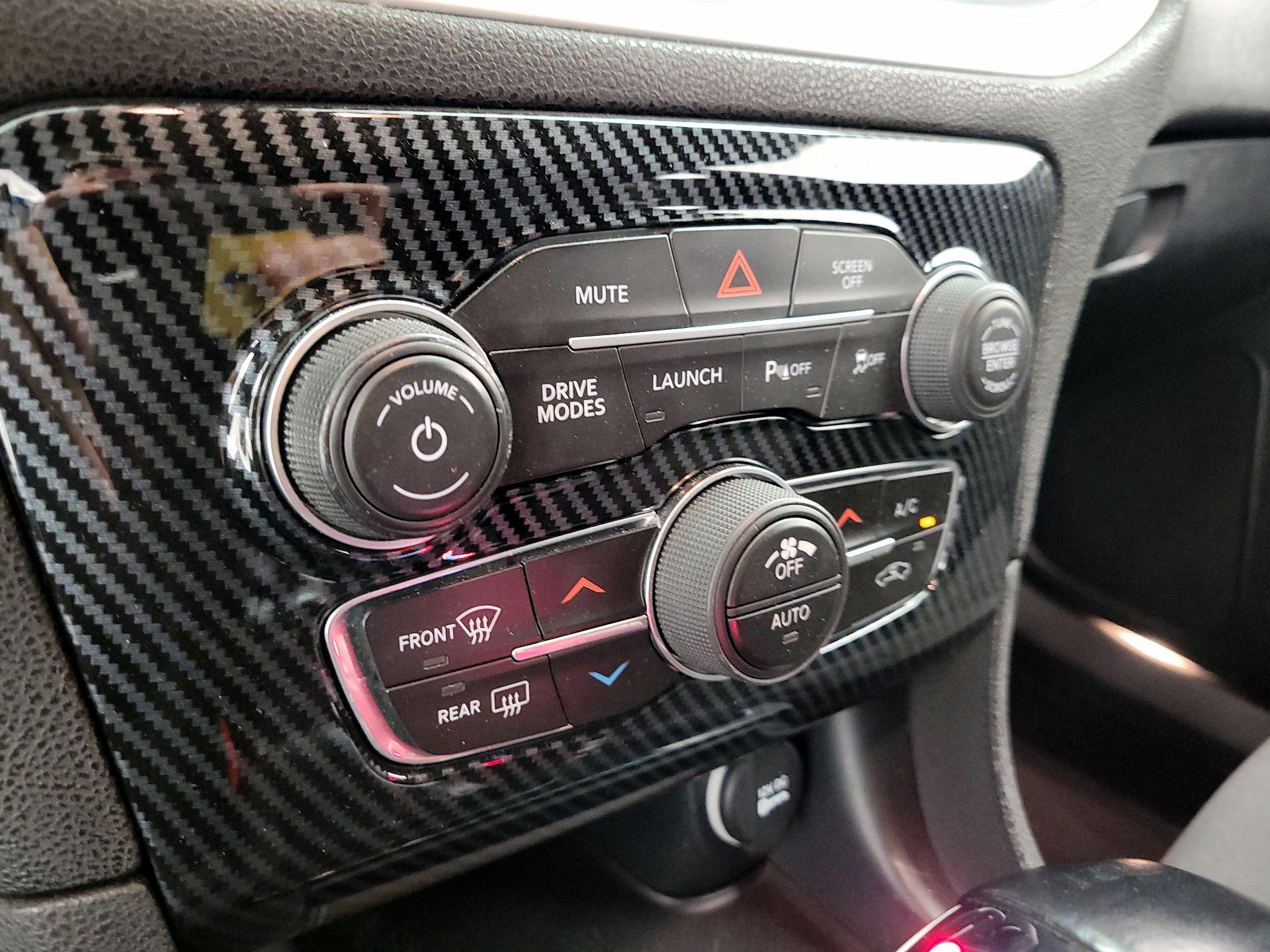 Thumbnail: 2019 Dodge Charger - 16